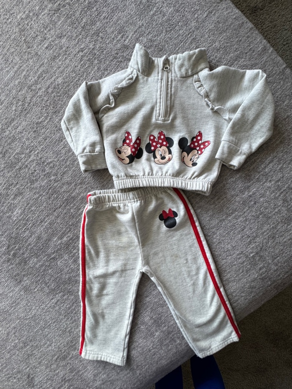 Minnie Mouse Disney Bundle - Picture 7 of 8